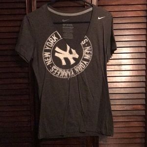 Nike New York Yankees T-shirt